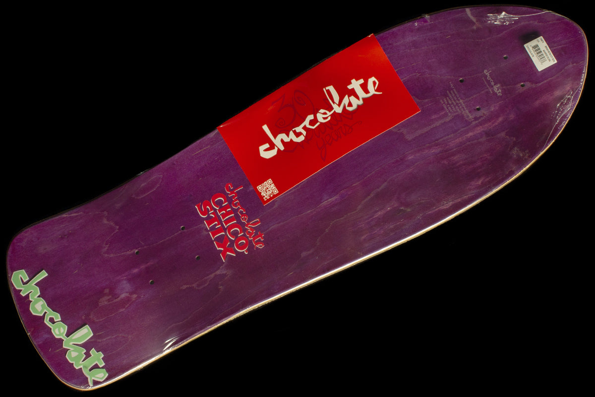 Chocolate - Retro Deck
Width : 9.75"
Wheelbase : 15.35"
Length : 30.22"
Chico Brenes 