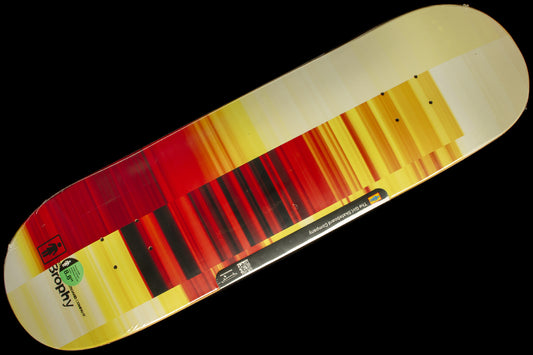 Girl - Kinsey Code Deck
Sizes : 8.25" &amp; 8.8"
Wheelbase : 14" (8.25) - 14.75" (8.8)
Length : 31.875" (8.25) - 32.625" (8.8)
Andrew Brophy