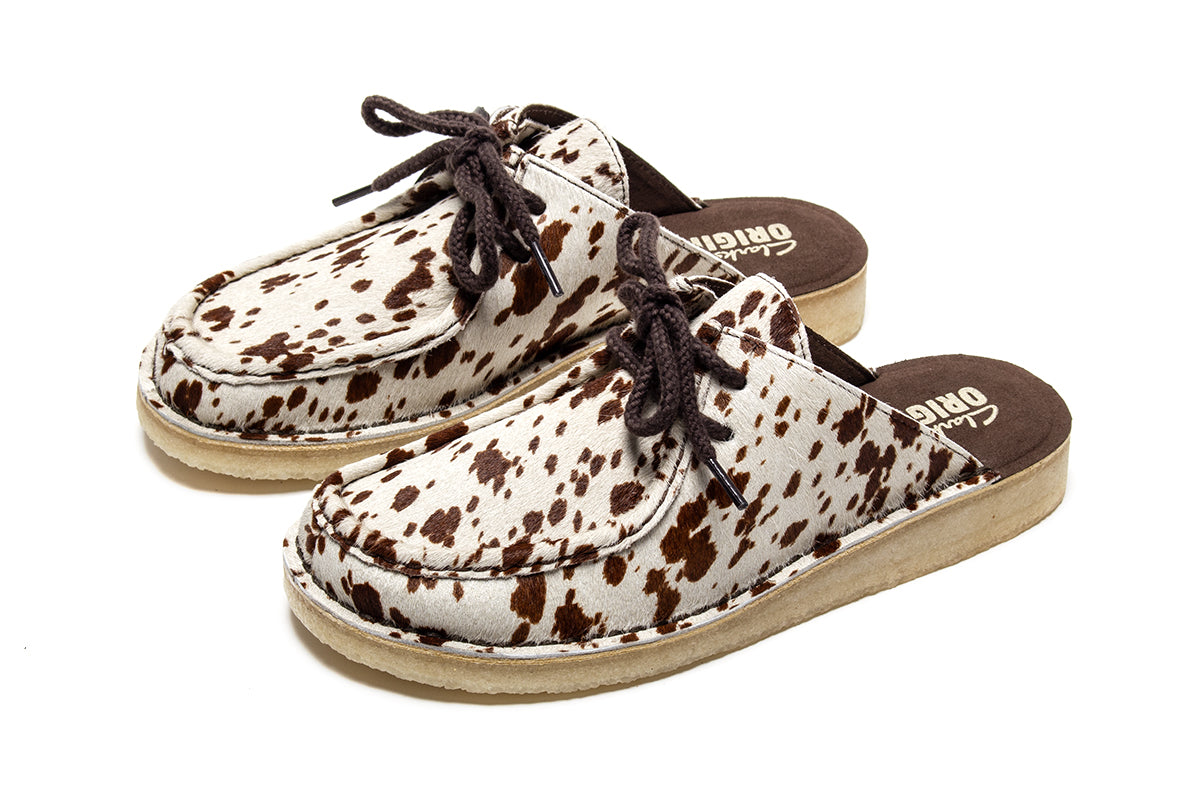 Clarks Originals - Women's Nomad Mule
Style # 26328058
Color : Brown Cow Print