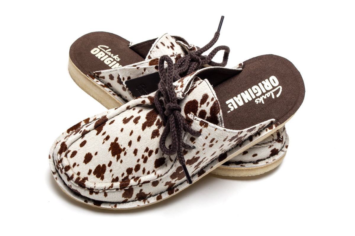 Clarks Originals - Women's Nomad Mule
Style # 26328058
Color : Brown Cow Print