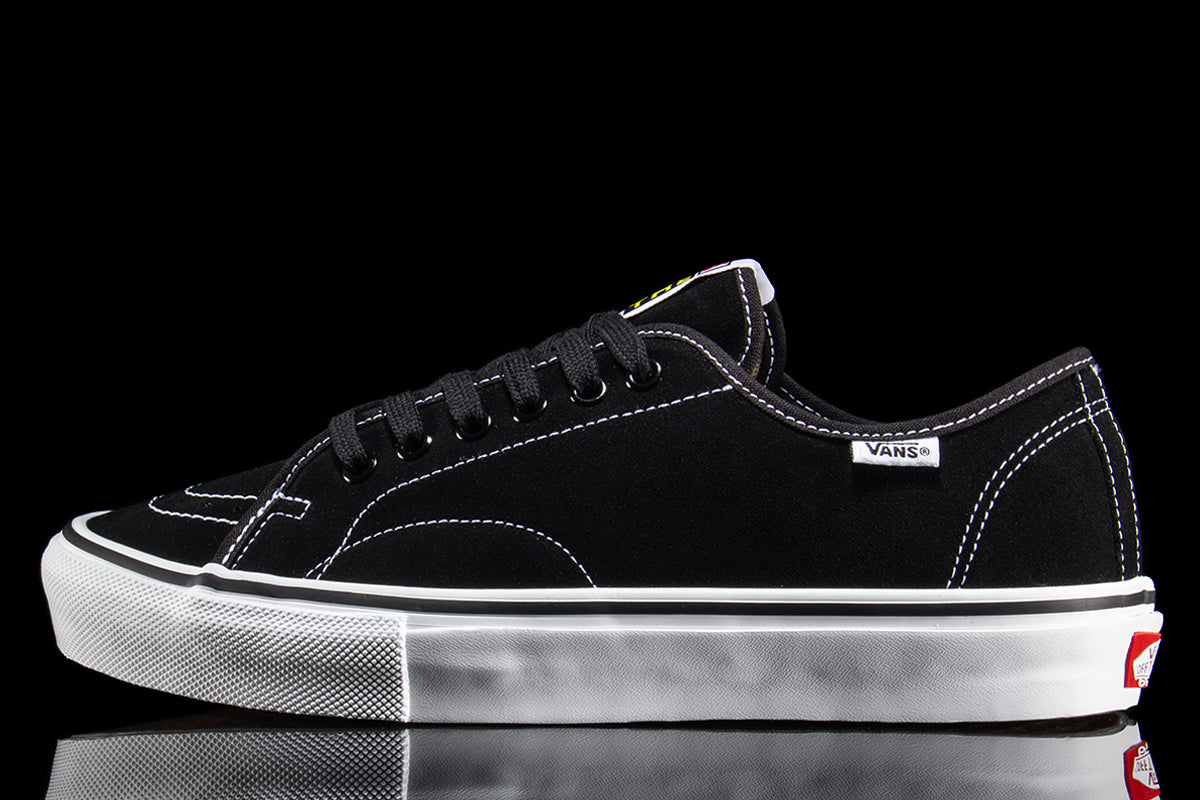 Vans - Skate Ave Classic
Style # VN000Y1NBA21
Color : Black / White