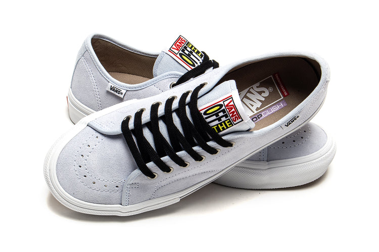Vans - Skate Ave Classic
Style # VN000Y1NSKY1
Color : Sky Blue