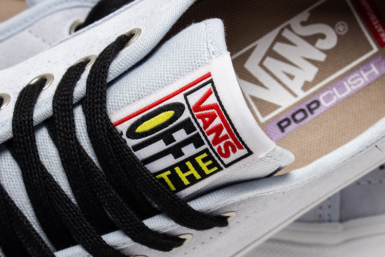 Vans - Skate Ave Classic
Style # VN000Y1NSKY1
Color : Sky Blue