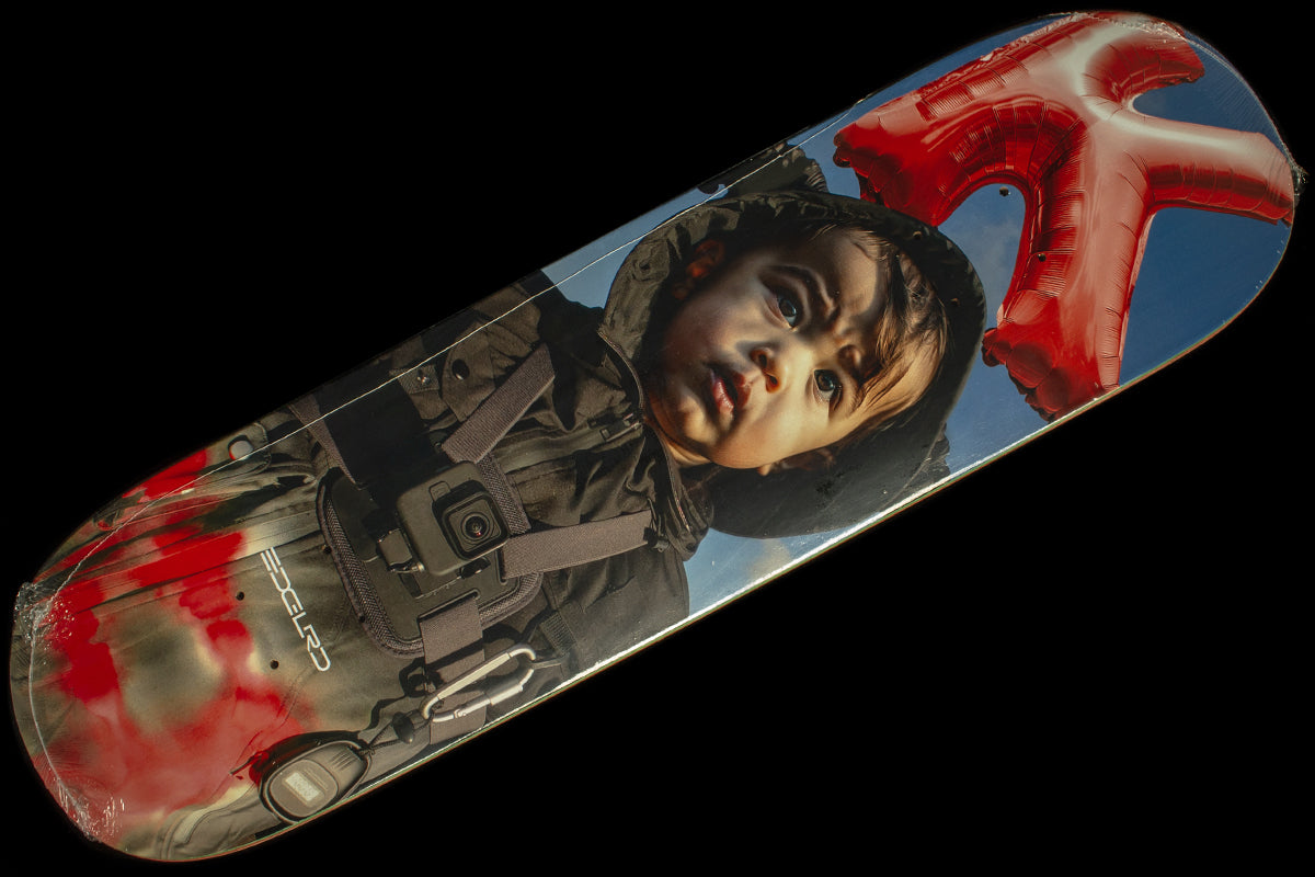 Edglrd - Baby Invasion Deck&nbsp;
Sizes : 8.25" &amp; 8.38"
Wheelbase : 14.13 (8.25) &amp; 14.25" (8.38)
Length : 31.18" (8.25) &amp; 32.10" (8.38)
Eric Koston