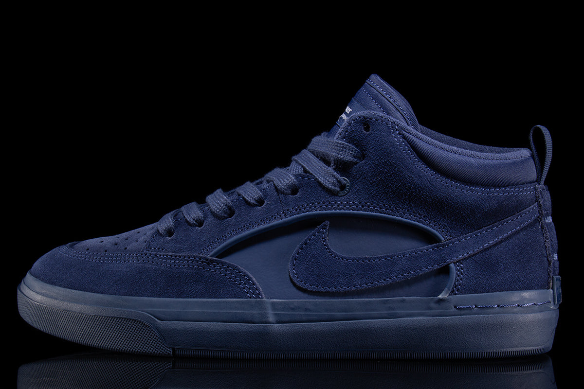 Nike SB - React Leo
Style # IR1889-400
Color : Navy