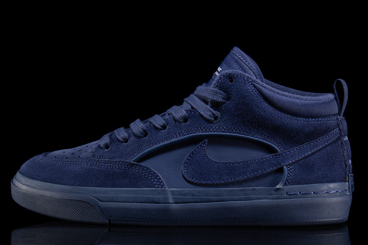 Nike SB - React Leo
Style # IR1889-400
Color : Navy