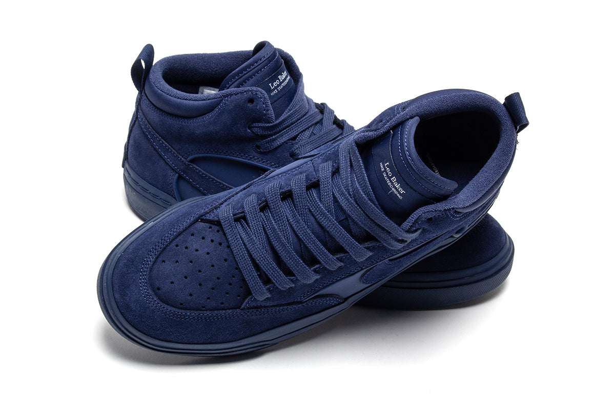 Nike SB - React Leo
Style # IR1889-400
Color : Navy
