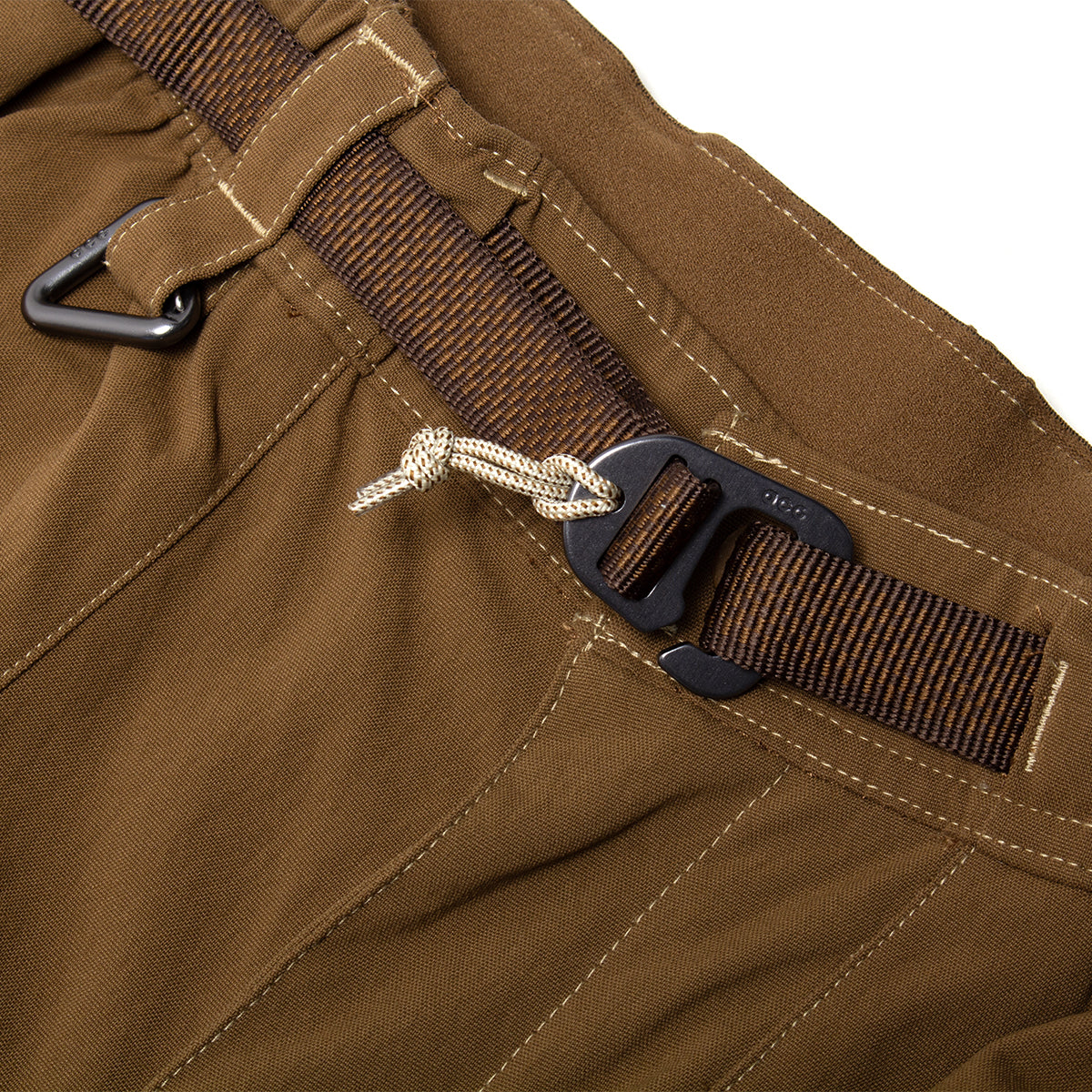 Nike - ACG Smith Summit Cargo Pant
Style # HV0591-235
Color : Mosswood Brown / Anthracite / Summit White
