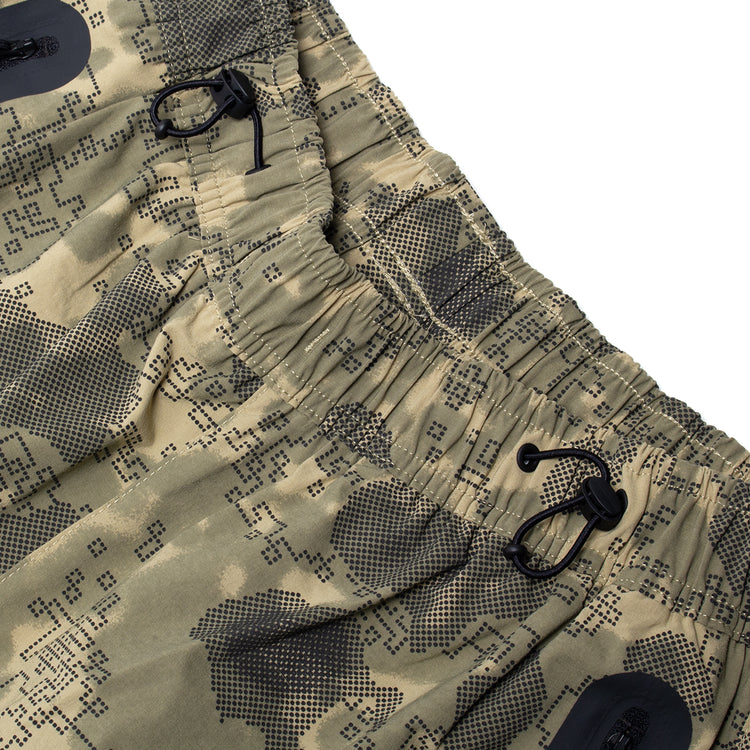 Nike - Tech Pant
Style # HV0972-210
Color : Neutral Olive / Black