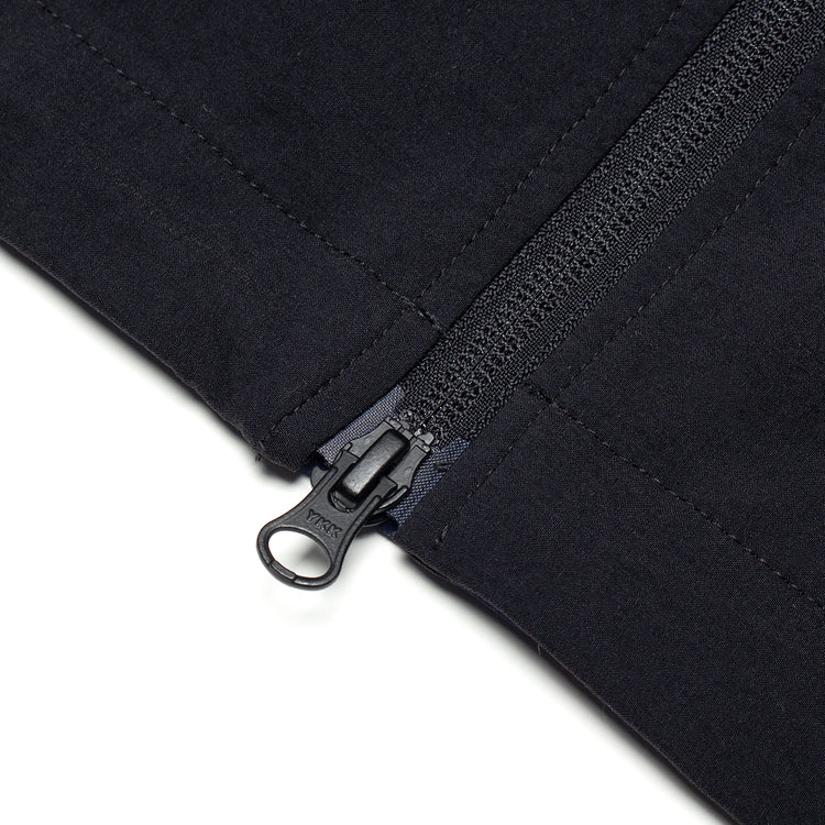 Nike - Zip-Up Jacket
Style # IH8461-010
Color : Black / Obsidian