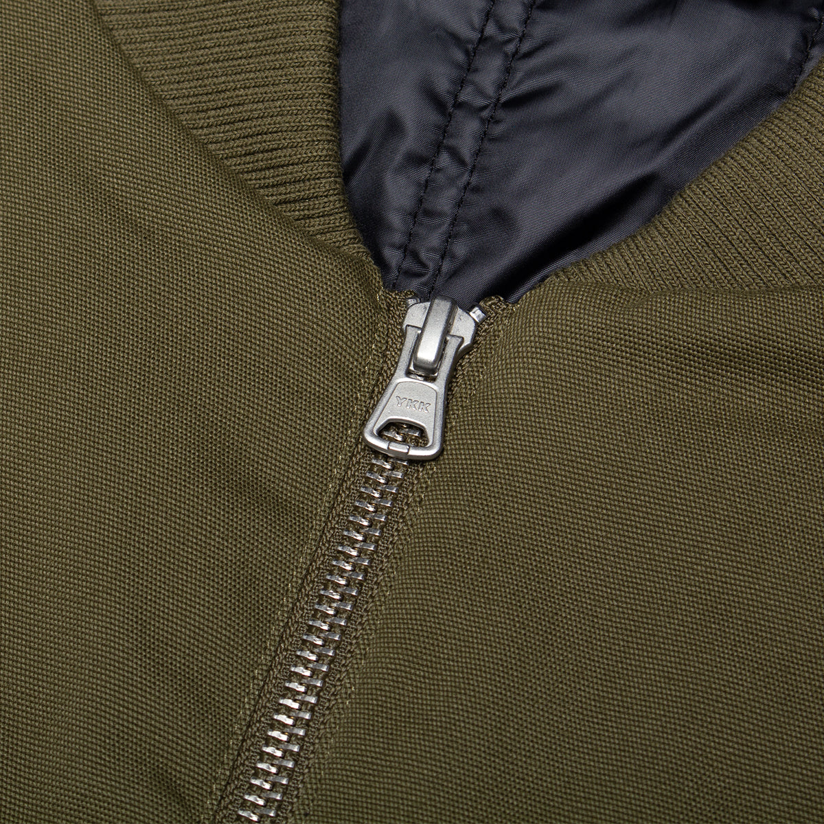 New Balance Numeric - Reversible Thermal Jacket
Style # MJ62D0LH
Color : Wakame