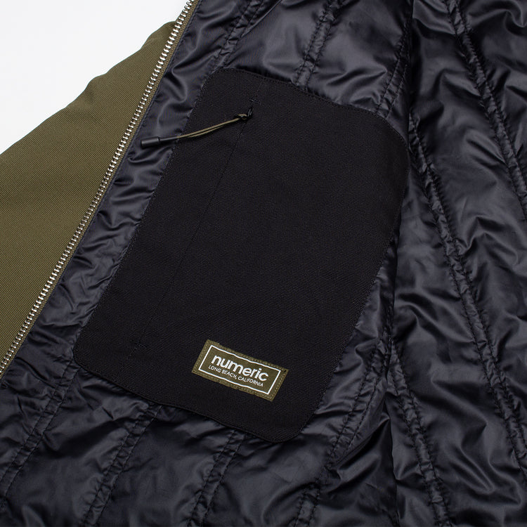 New Balance Numeric - Reversible Thermal Jacket
Style # MJ62D0LH
Color : Wakame