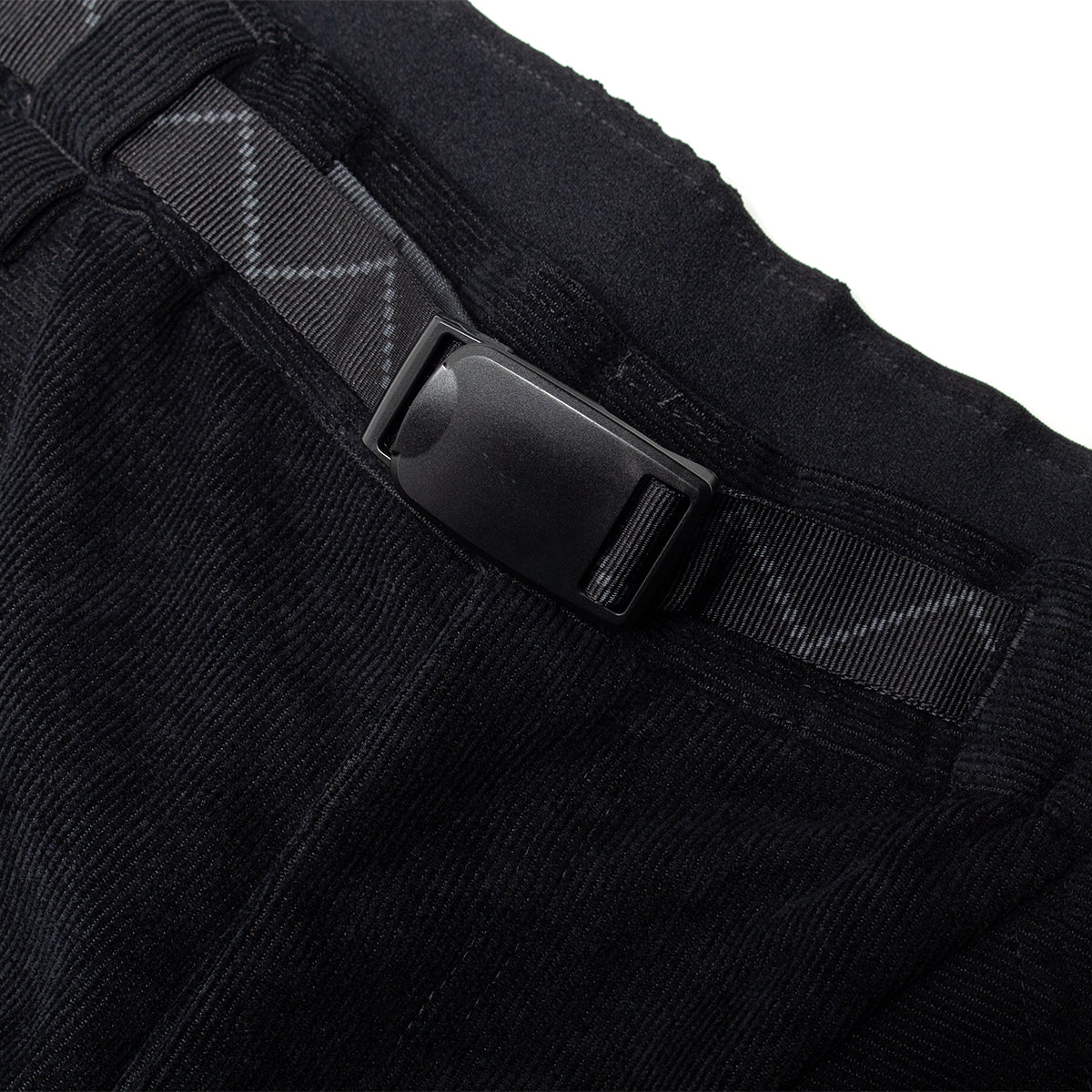 Nike - ACG Dolomiti Corduroy Pant
Style # IQ4909-010
Color : Black