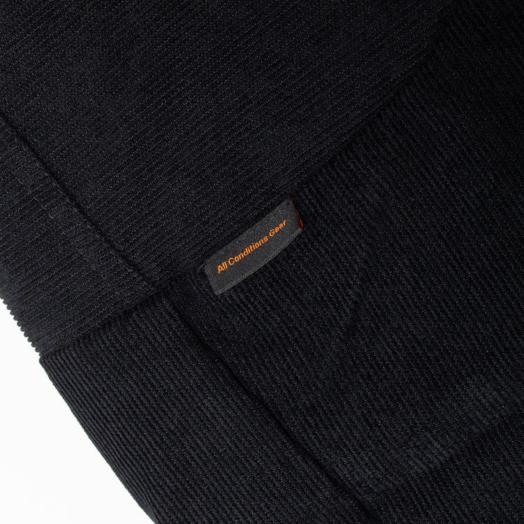 Nike - ACG Dolomiti Corduroy Pant
Style # IQ4909-010
Color : Black