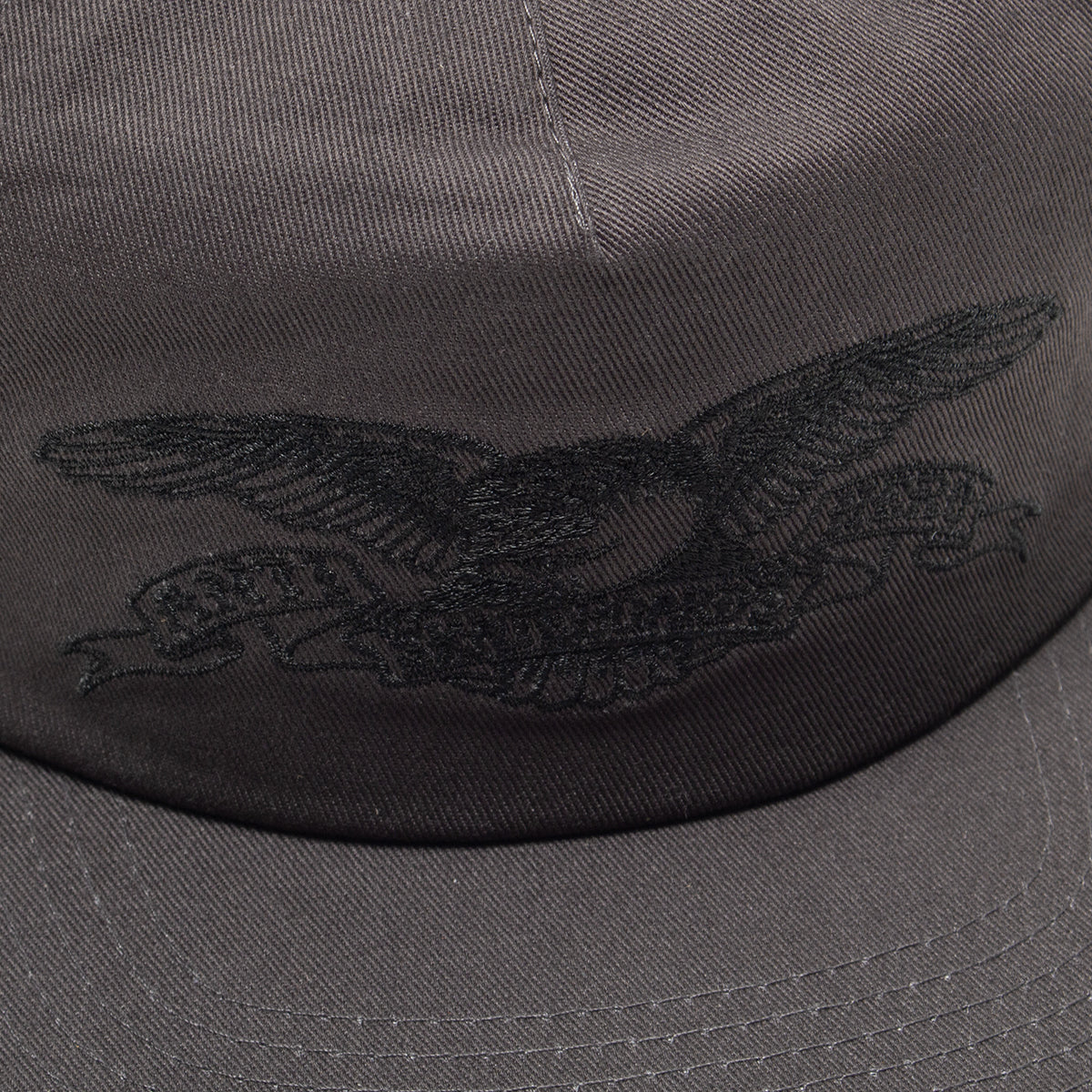 Anti Hero - Basic Eagle Hat
Color : Black