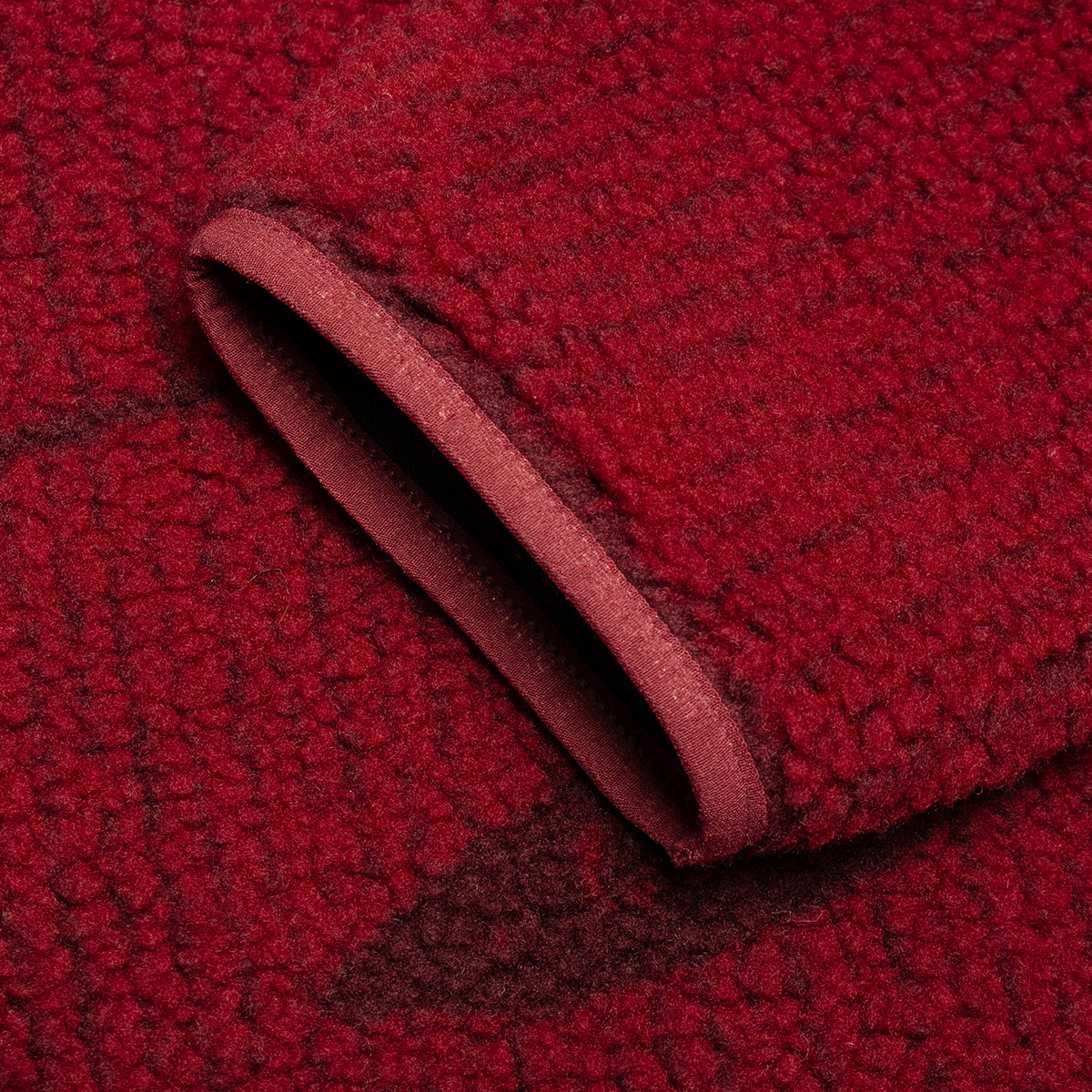 District Vision - Half-Zip Pile Fleece
Style # DV0012-C
Color : Hollow Visions