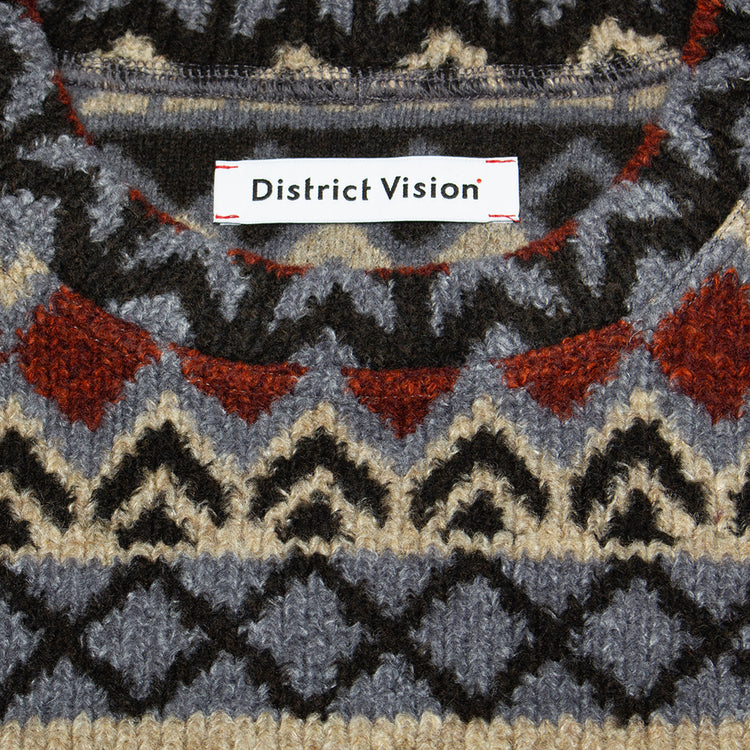 District Vision - Jacquard Knit Crewneck
Style # DV0088-A
Color : Fair Isle