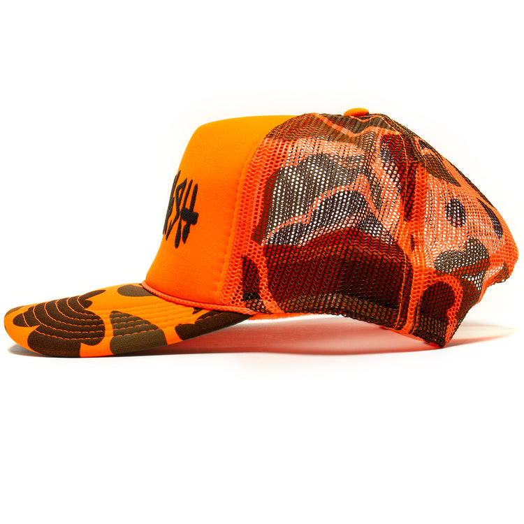 Deathwish - OG Deathspray Trucker Hat
Color : Orange Camo