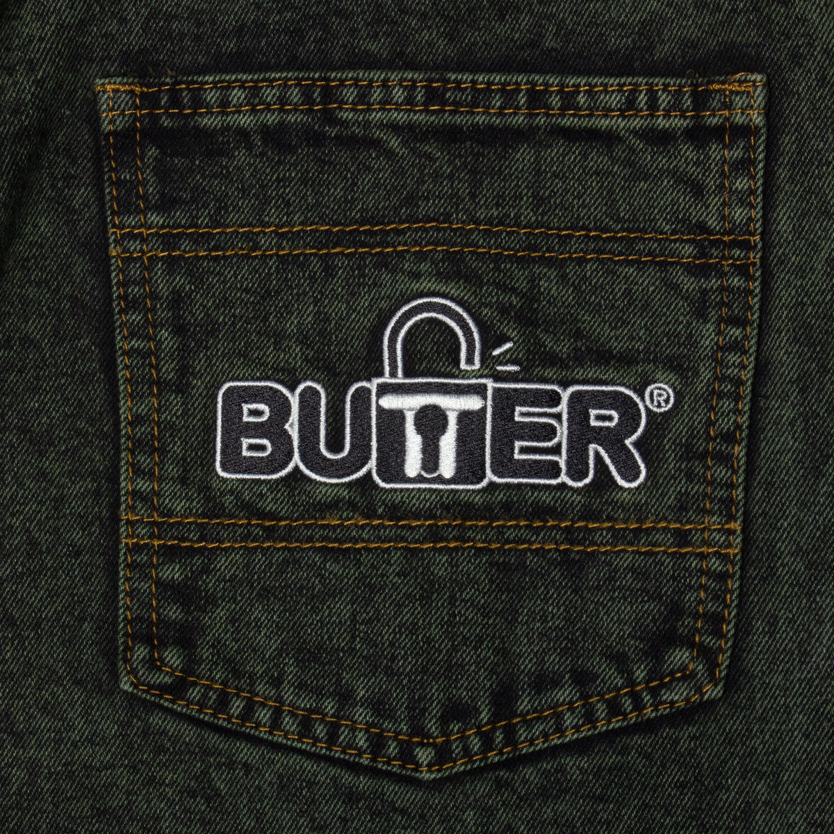 Butter Goods | Lock Baggy Denim Jeans
Color : Washed Ivy