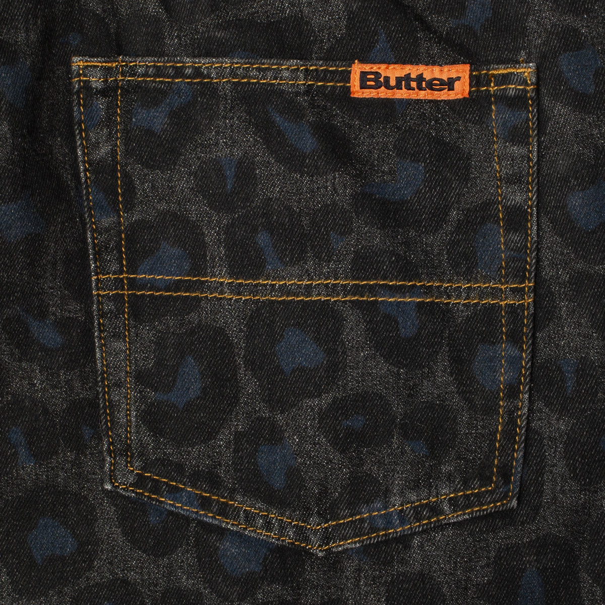 Butter Goods | Leopard Denim Jeans
Color : Black