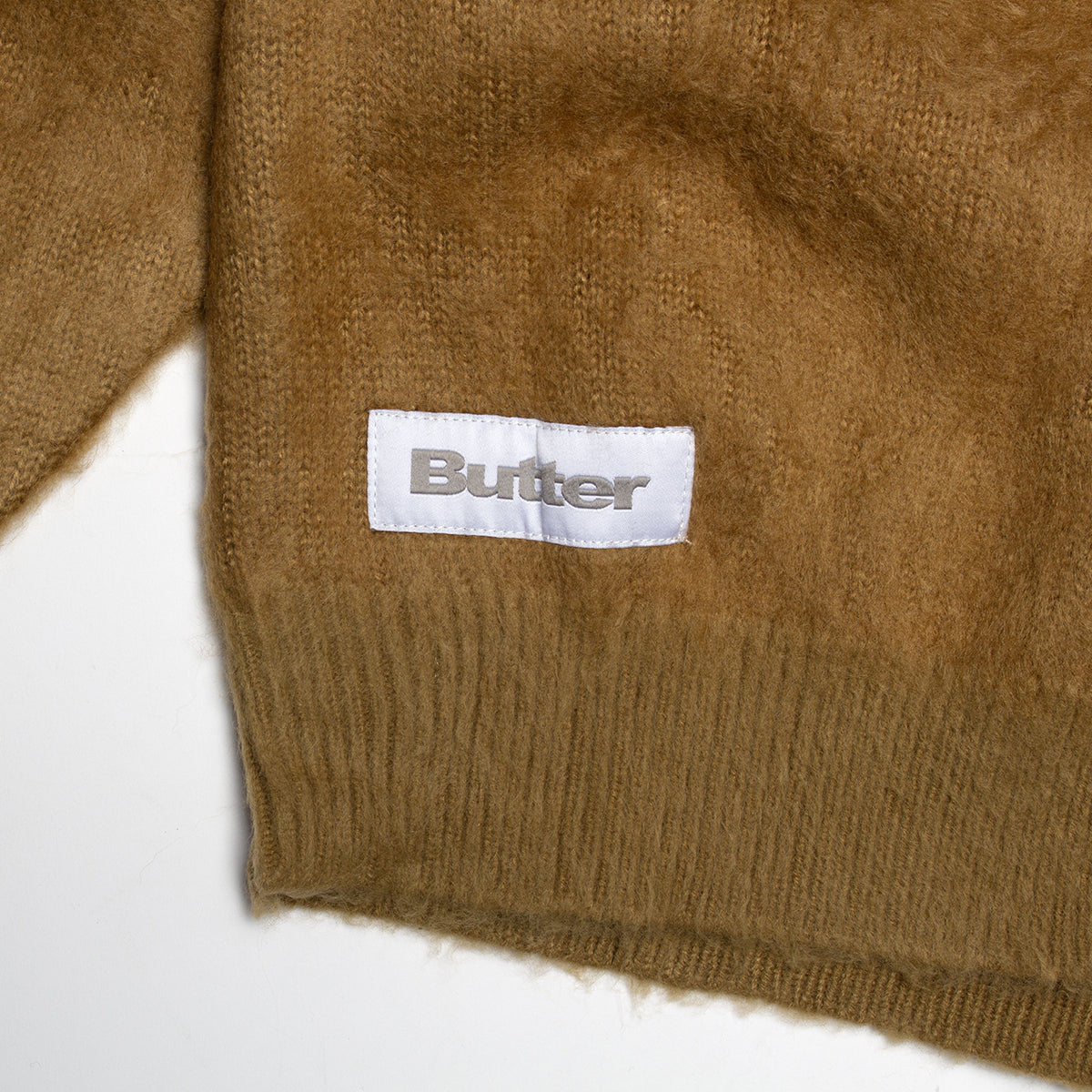 Butter Goods | Mohair Button-Up Knitted Shirt
Color : Tan