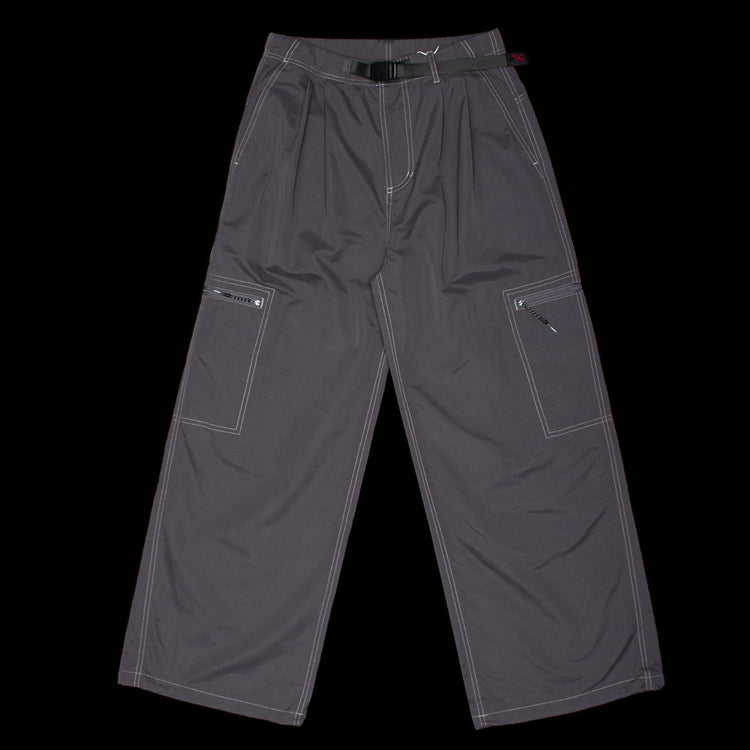 Gramicci - &nbsp;Women's Salem Cargo Pant
Style # G5FW-P068
Color : Charcoal