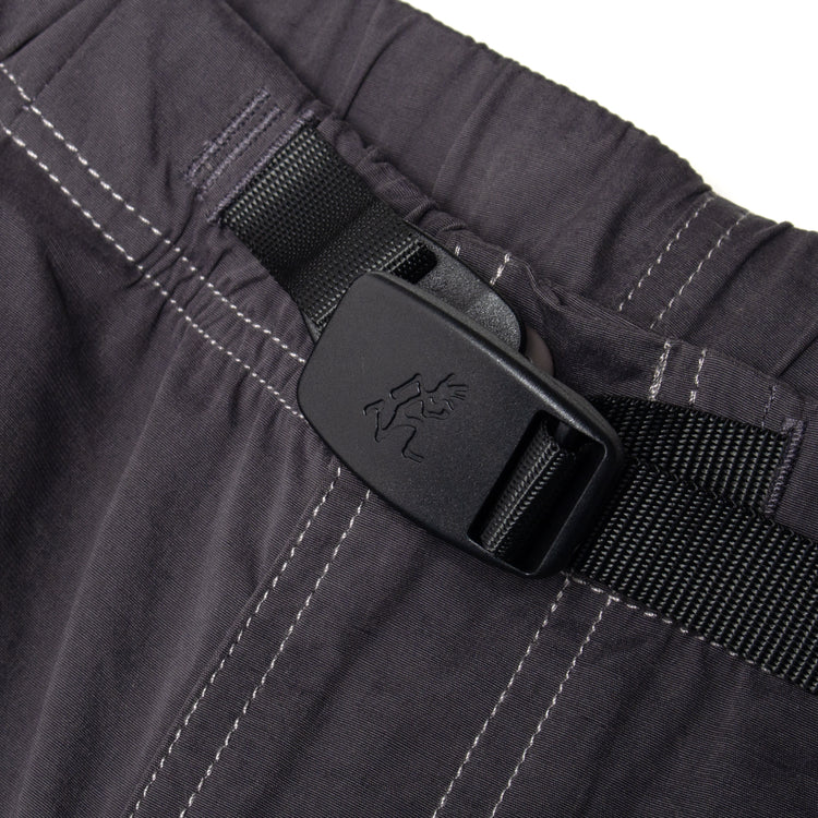 Gramicci - &nbsp;Women's Salem Cargo Pant
Style # G5FW-P068
Color : Charcoal