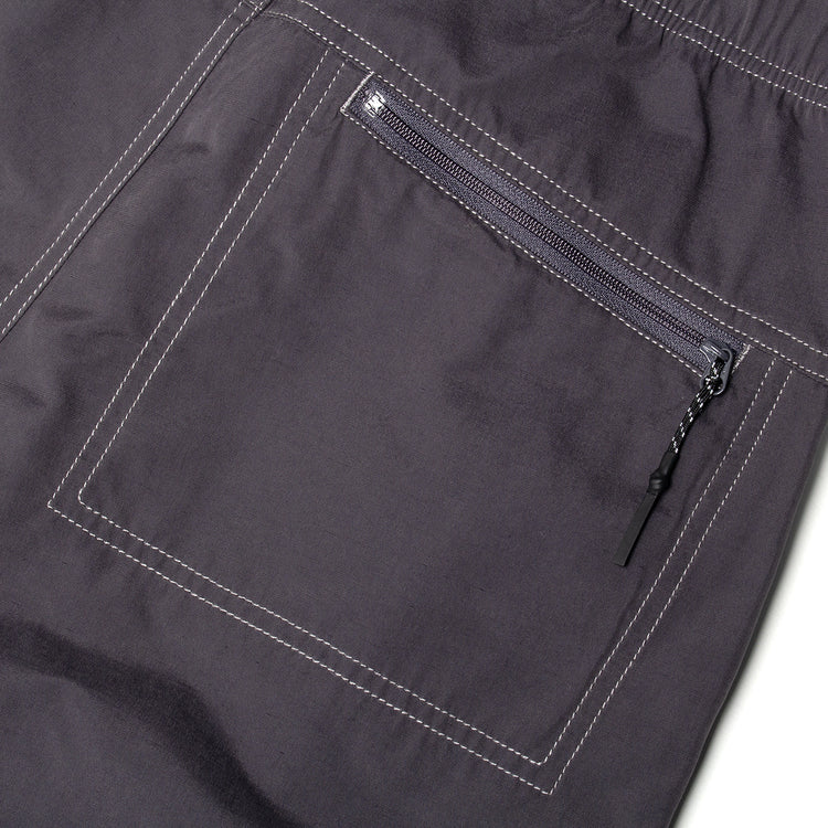 Gramicci - &nbsp;Women's Salem Cargo Pant
Style # G5FW-P068
Color : Charcoal