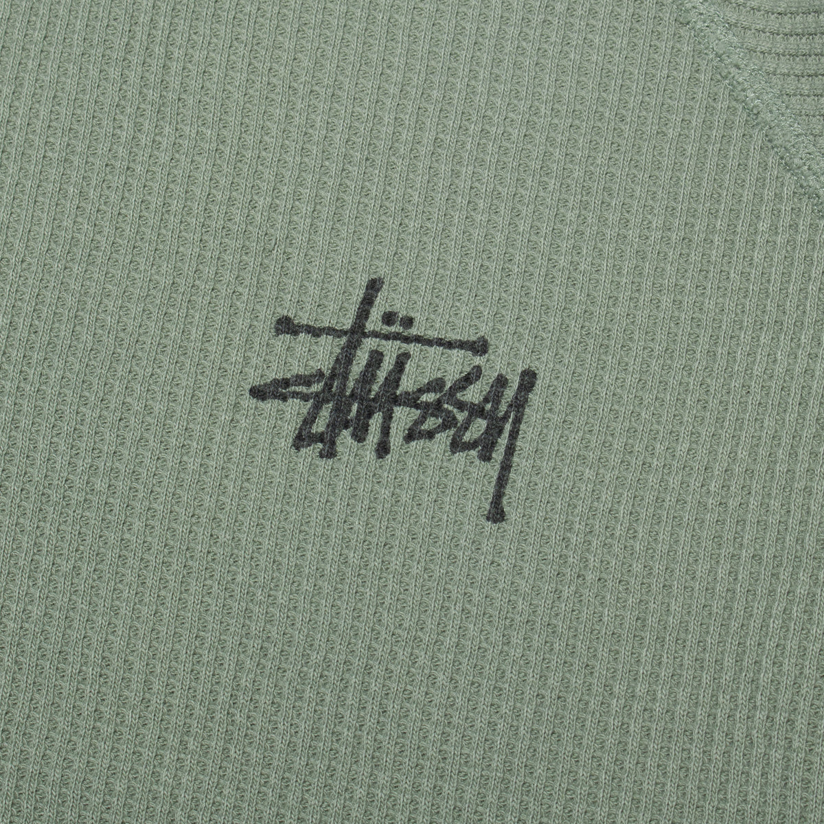 Stussy - Raglan Thermal Basic Stock
Style # 1140356
Color : Sage