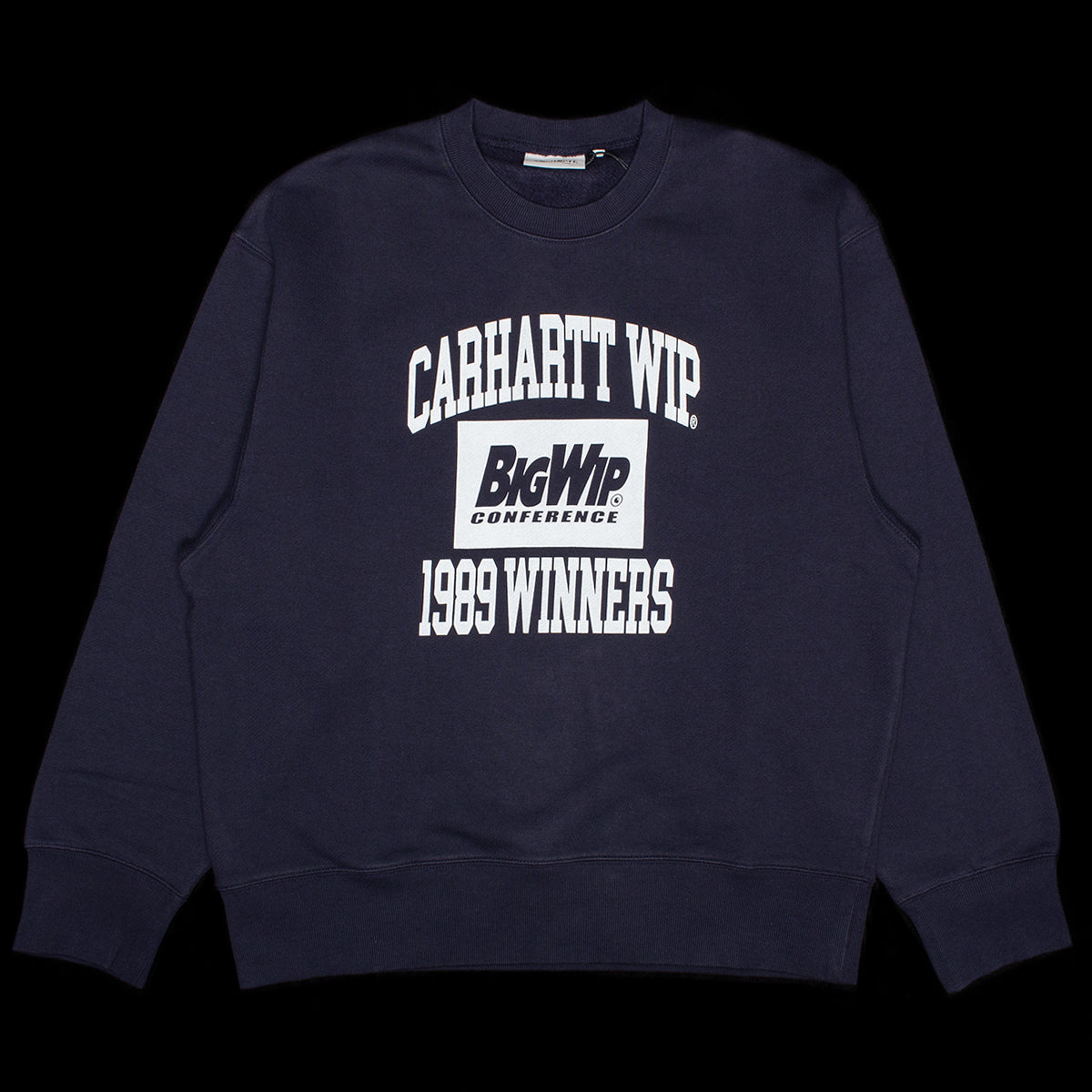 Carhartt WIP - 1989 Winners Sweatshirt
Style # I037278-1C60
Color : Dark Navy (Heavy Stone Wash)