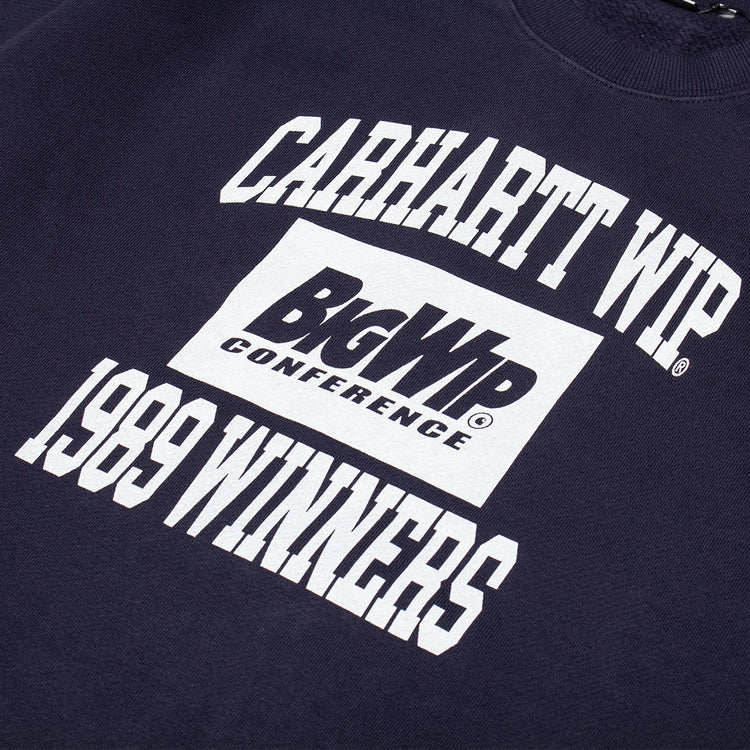 Carhartt WIP - 1989 Winners Sweatshirt
Style # I037278-1C60
Color : Dark Navy (Heavy Stone Wash)
