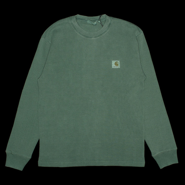 Carhartt WIP - Feather Tree L/S T-Shirt
Style # I037173-3ZQ
Color : Khaki / Shungite Camo Feather Tree
