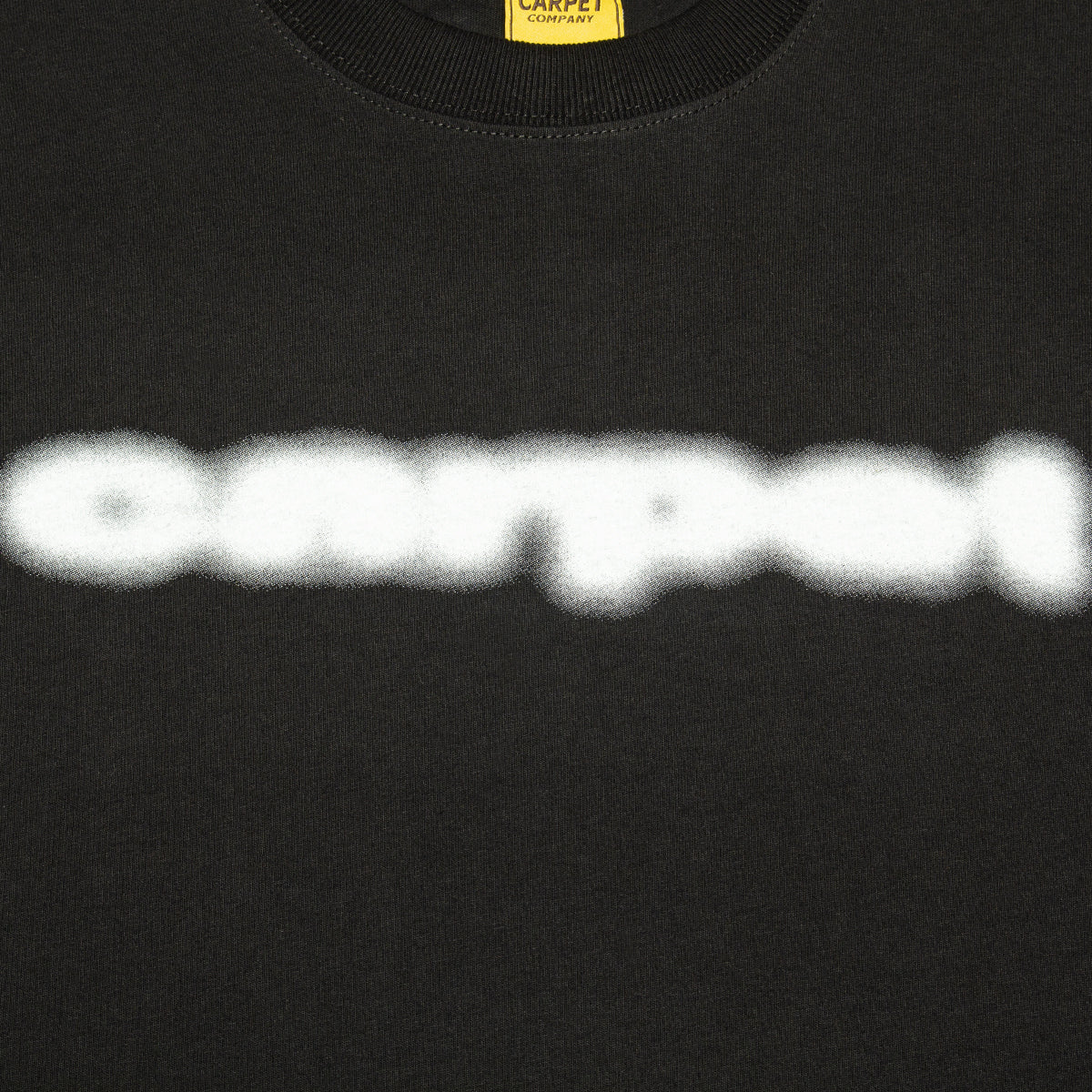 Carpet Company | Fly T-Shirt
Color : Black