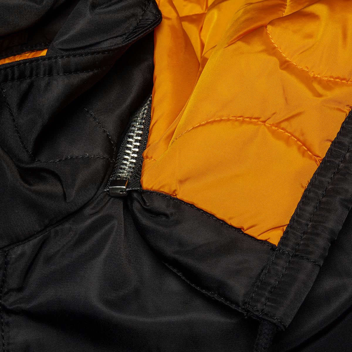 Stussy - Flight Bomber
Style # 115865
Color : Black