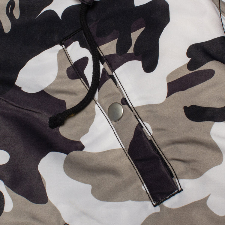 Stussy - Flight Bomber
Style # 115865
Color : Snow Camo
