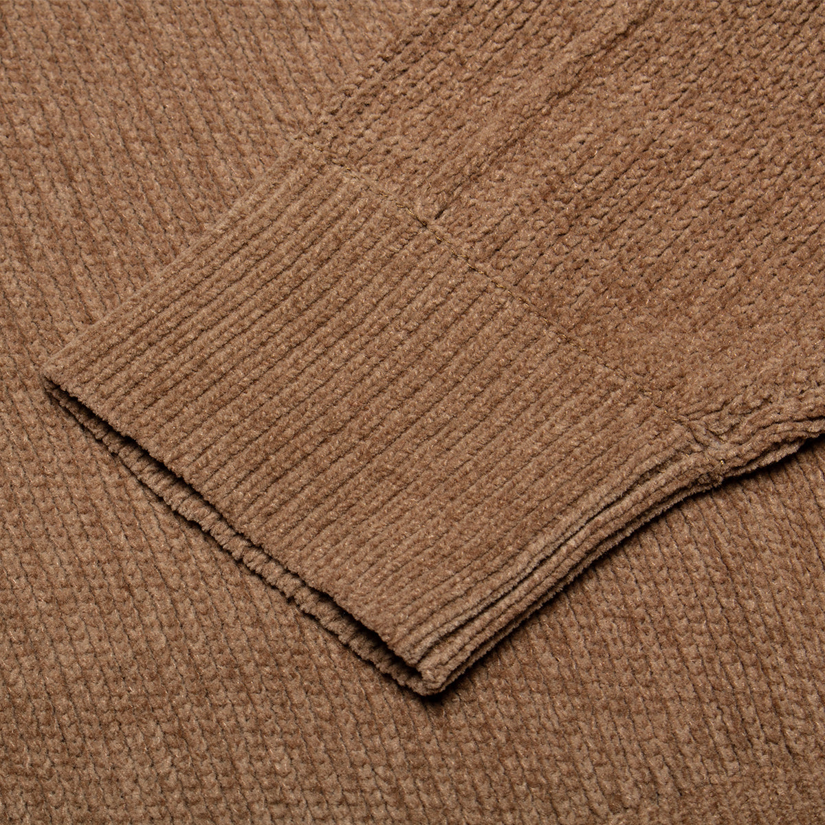 Stussy - Exposed Seam Sweater
Style # 117271
Color : Brown