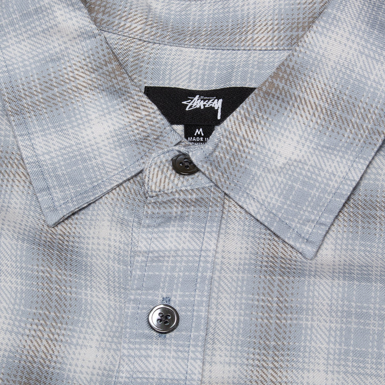 Stussy - Matthew Plaid Shirt
Style # 1110368
Color : Light Blue