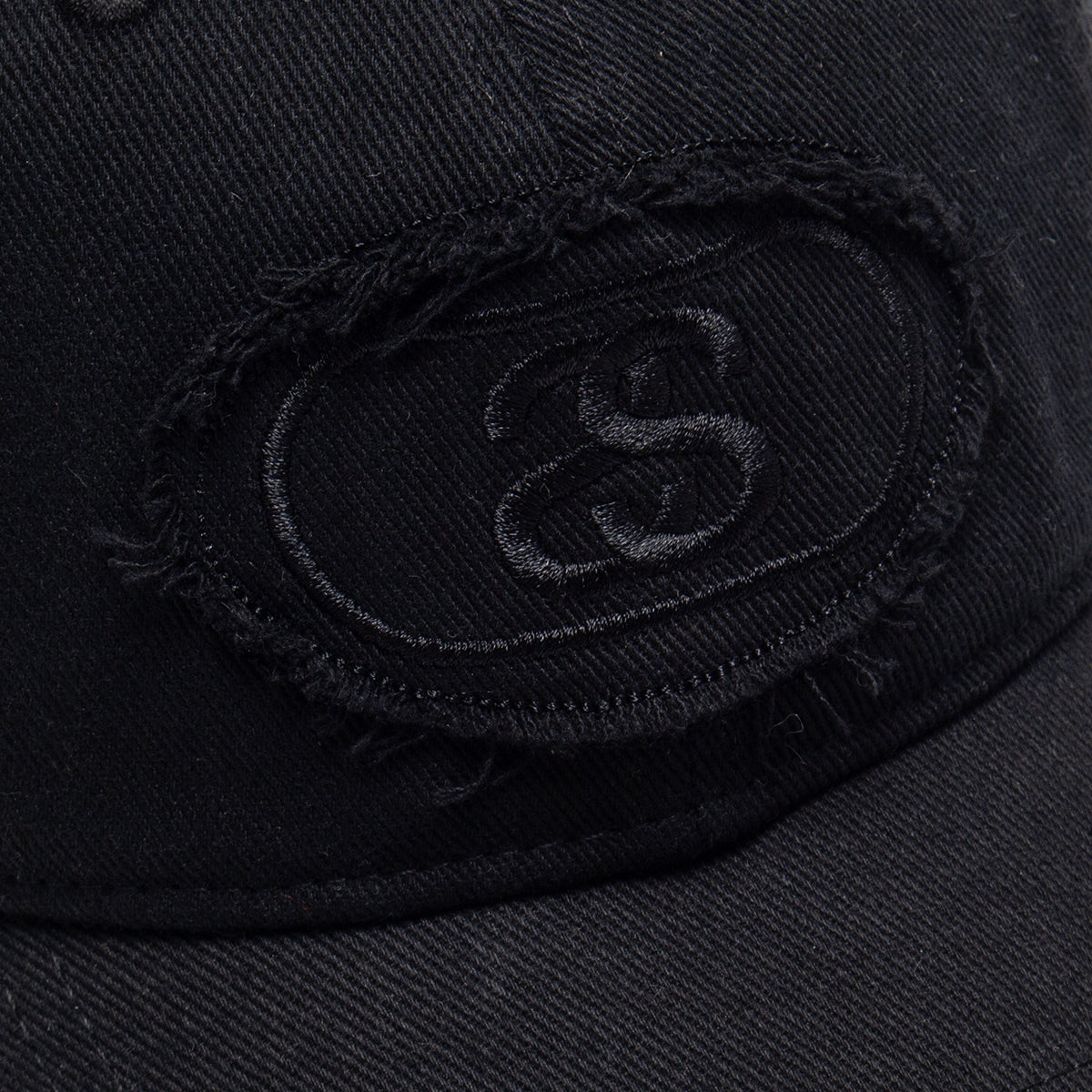 Stussy - Low Profile Pill Strapback
Style # 1311185
Color : Black