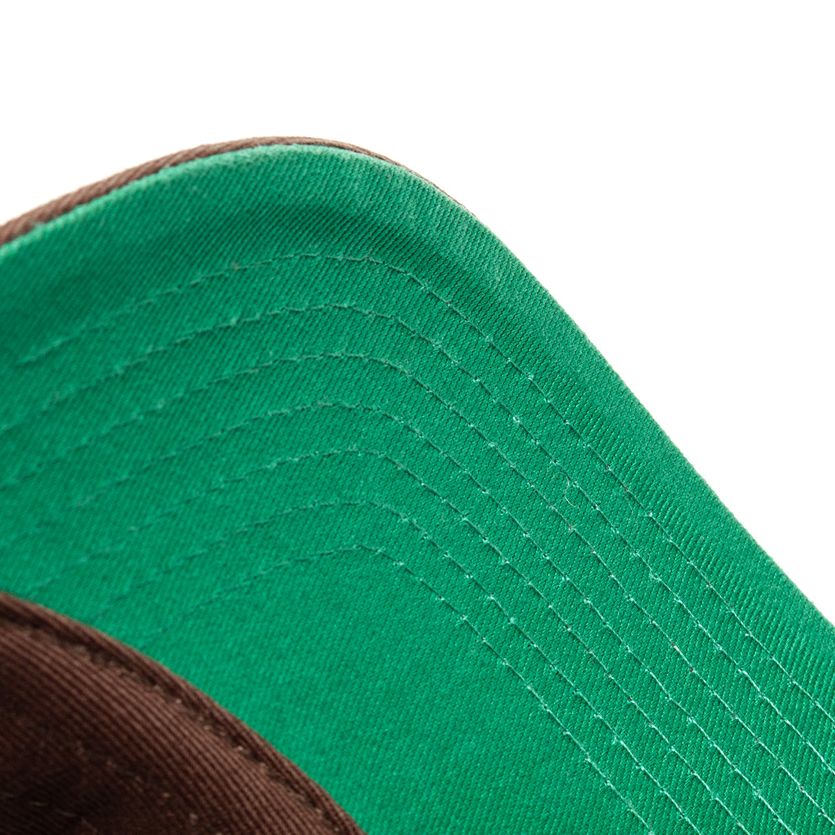 Stussy - Big Stock Mid Depth Cap
Style # 1311145
Color : Chocolate