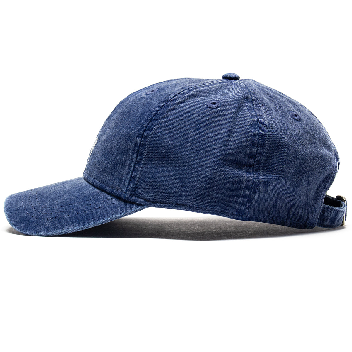 Stussy - Basic Washed Low Pro Cap
Style # 1311163
Color : Faded Navy