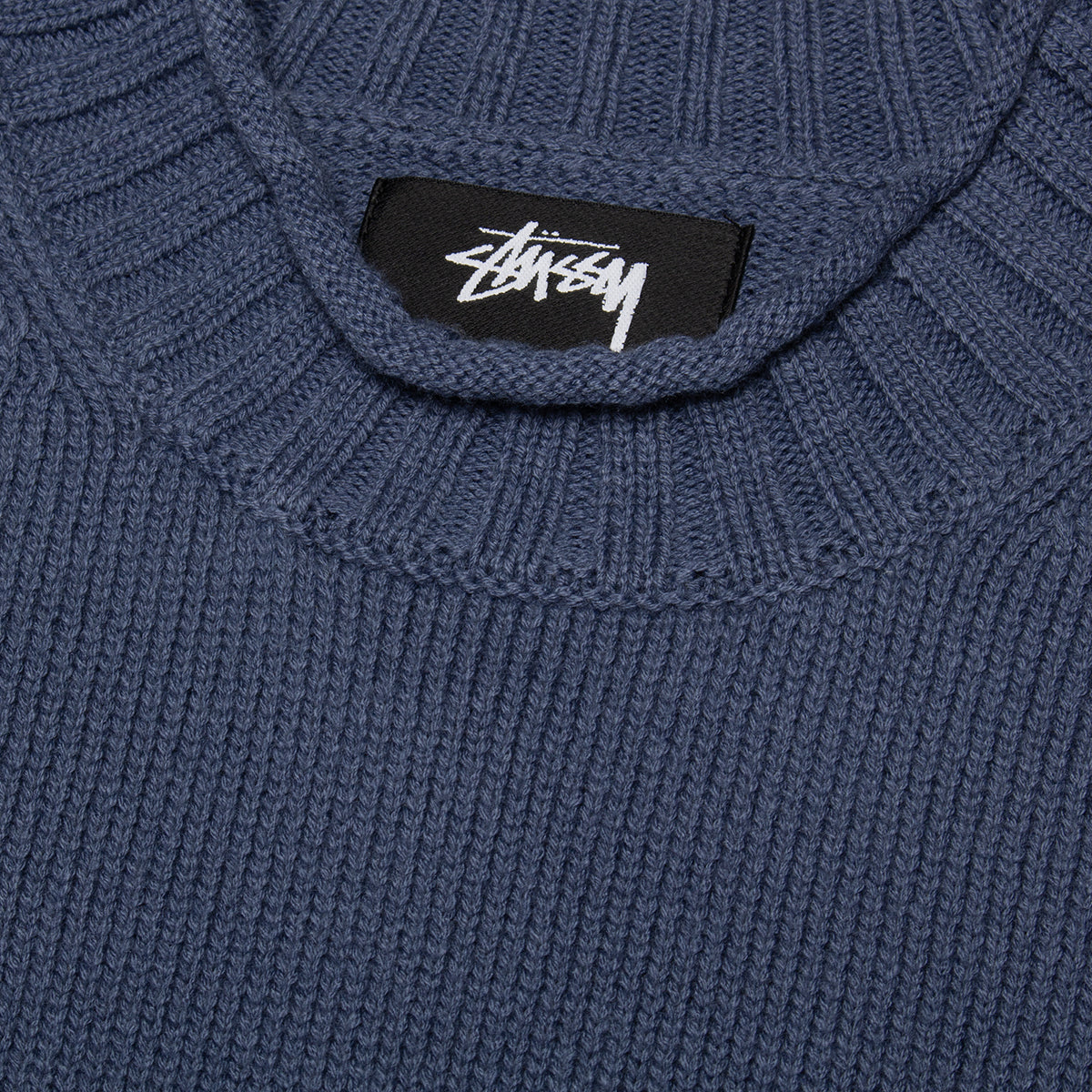 Stussy - Tonal Mock Neck Sweater
Style # 117276
Color : Washed Blue