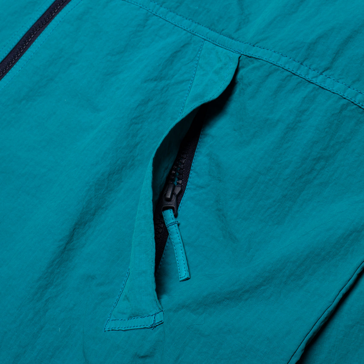 Stussy - Warm Up Jacket
Style # 115828
Color : Teal