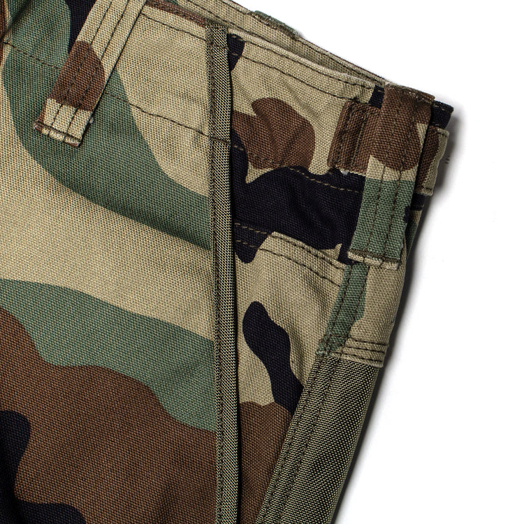 Stussy - Utility Pant
Style # 116718
Color : Woodland Camo