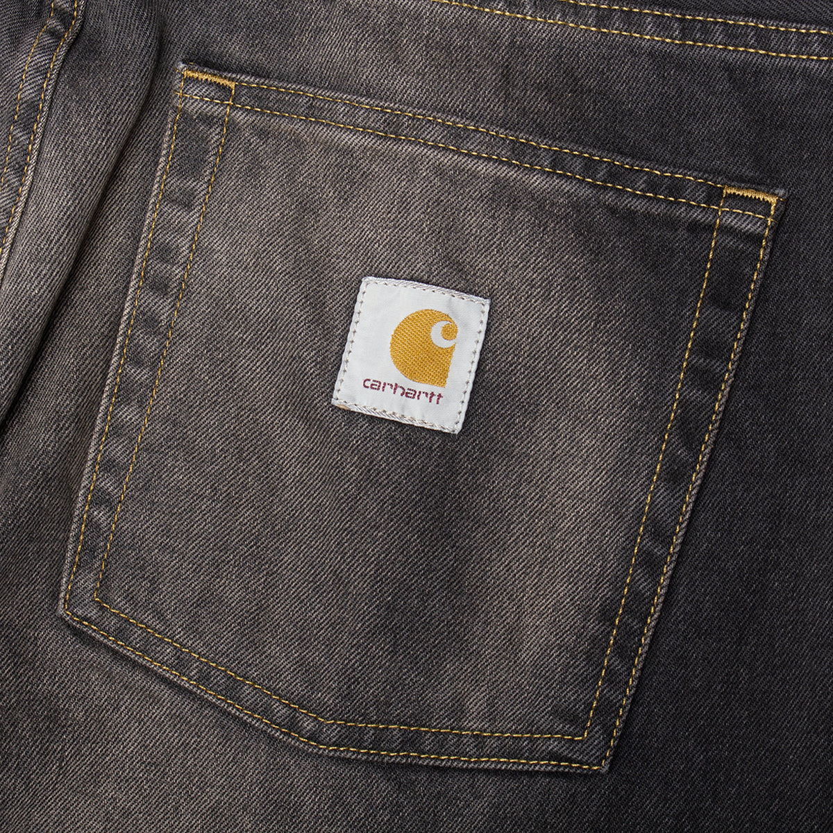 Carhartt WIP - Brandon Pant
Style # I035893-890R
Color : Black (Tobacco Used Wash)