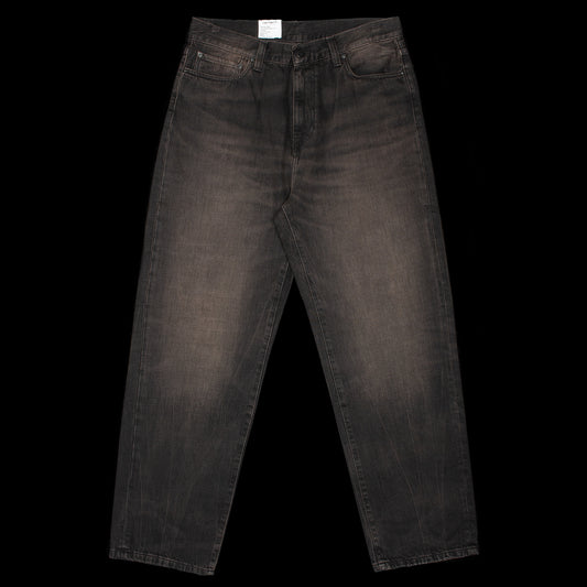Carhartt WIP - Aaron Pant
Style # I036728-890R
Color : Black (Tobacco Used Wash)
