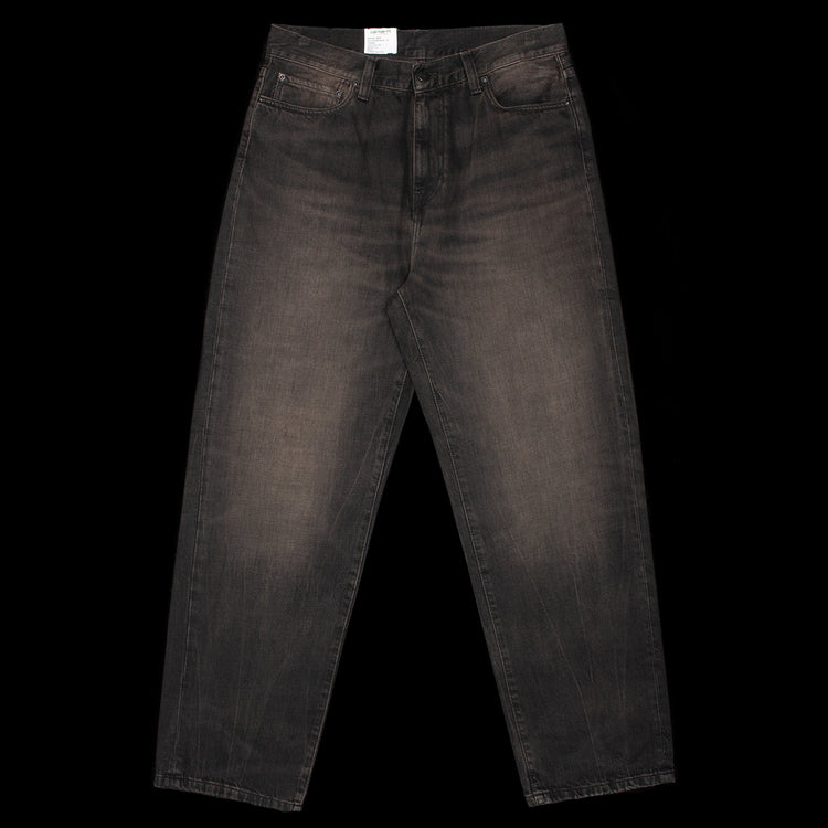 Carhartt WIP - Aaron Pant
Style # I036728-890R
Color : Black (Tobacco Used Wash)