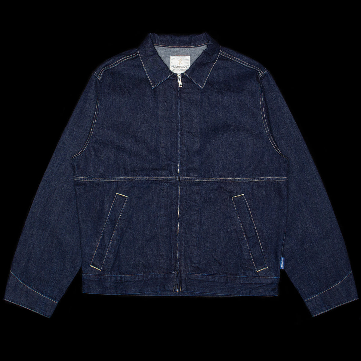 Gramicci - Japanese Slub Denim Jacket
Style # G5FM-J027
Color : Indigo
