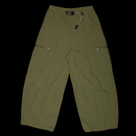 Gramicci - Women's Nylon Balloon Pant
Style # G5FW-P143

Color : Olive