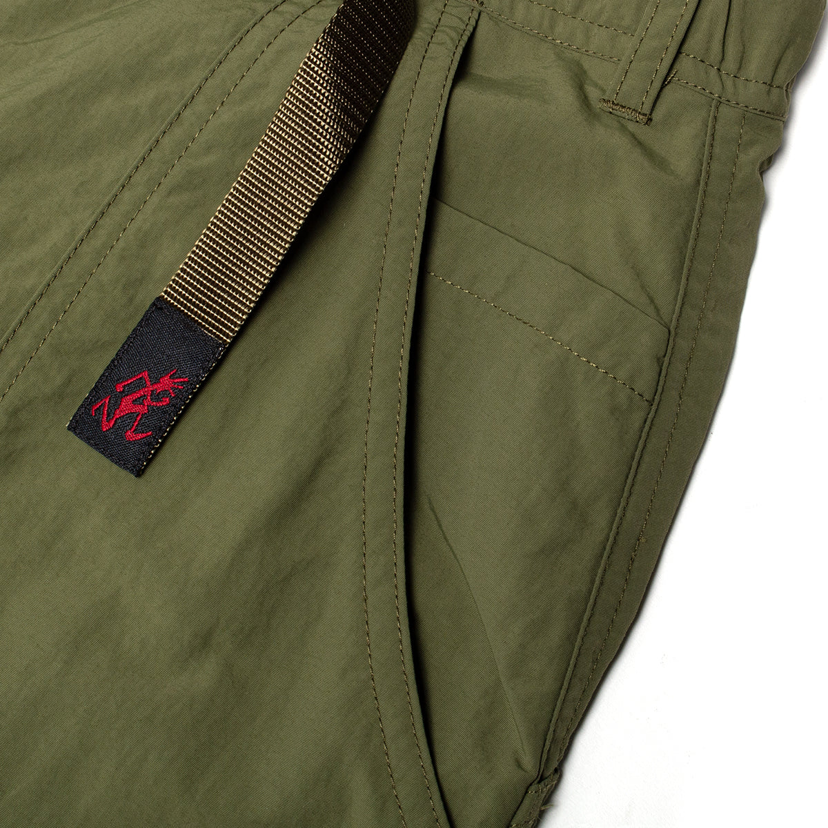 Gramicci - Women's Nylon Balloon Pant
Style # G5FW-P143

Color : Olive