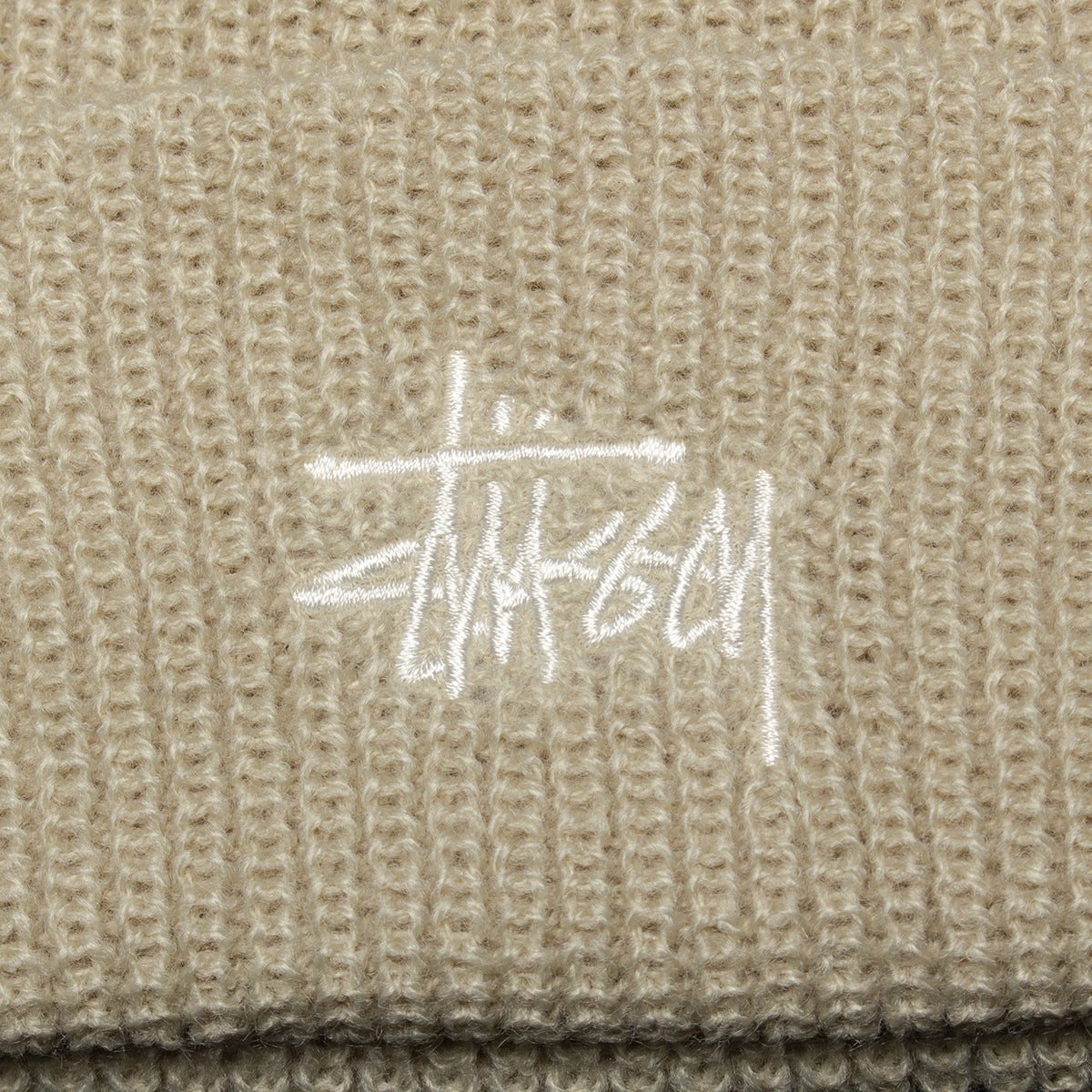 Stussy - Basic Cuff Beanie
Style # 1321019
Color : Faded Tan